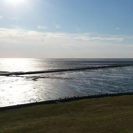 Sun, Mudflats And Sea Apartment