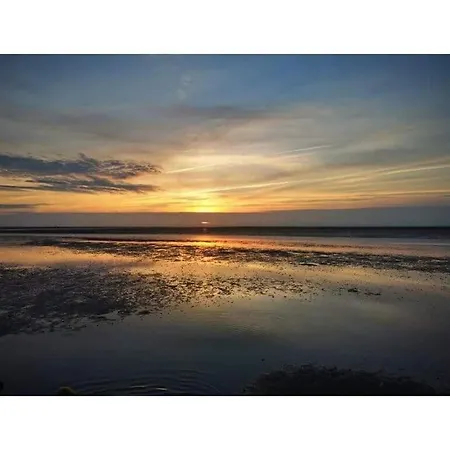 Sun, Mudflats And Sea Apartment *