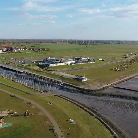Sun, Mudflats And Sea *