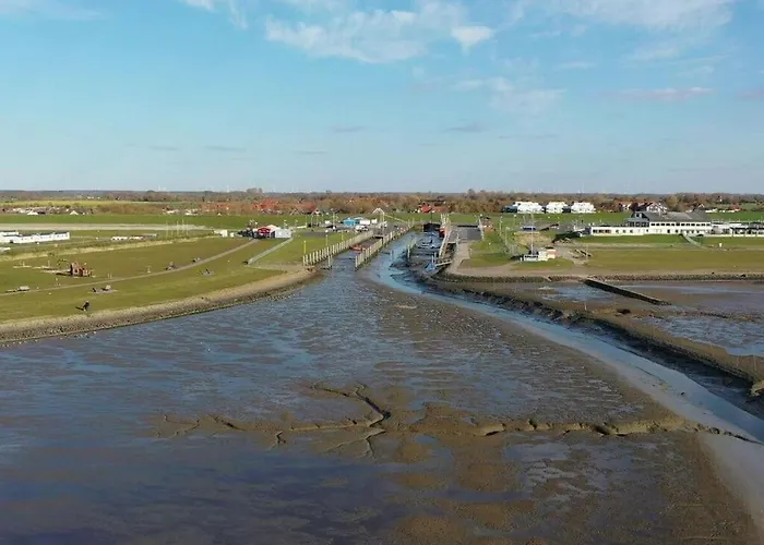 Sun, Mudflats And Sea * Dorumer Neufeld