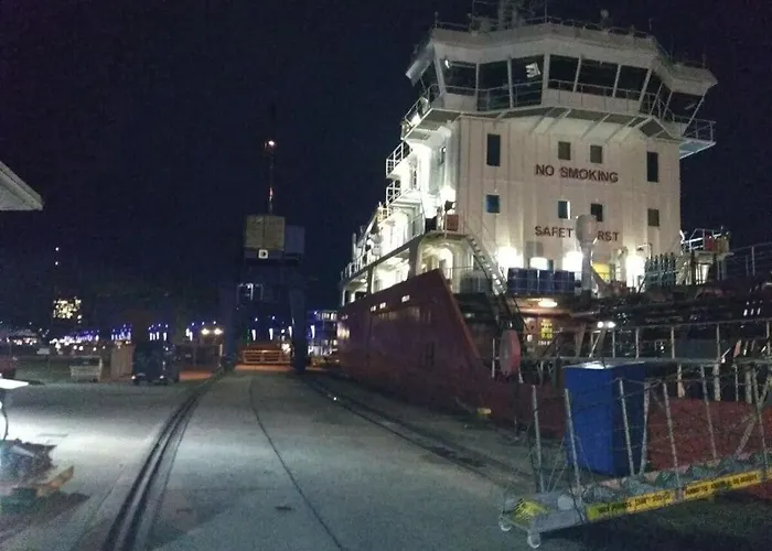 Sun, Mudflats And Sea * Dorumer Neufeld